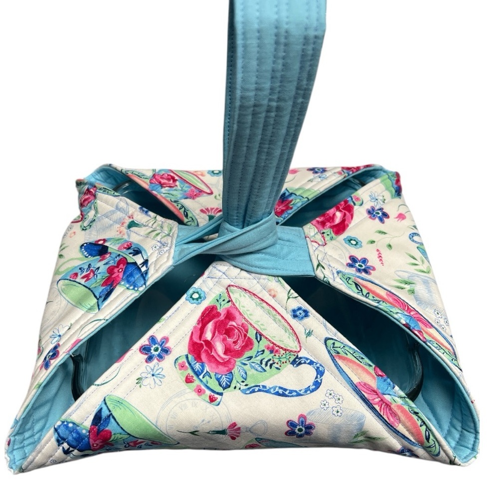 Hand Crafted Casserole Carrier Small Quilted Reversible Pie Plate Carrier